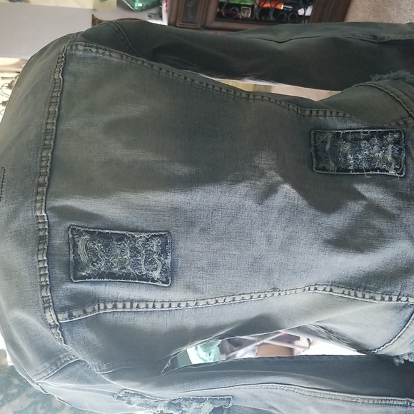 COPY - Appliqued Denim Jacket - Picture 6 of 7